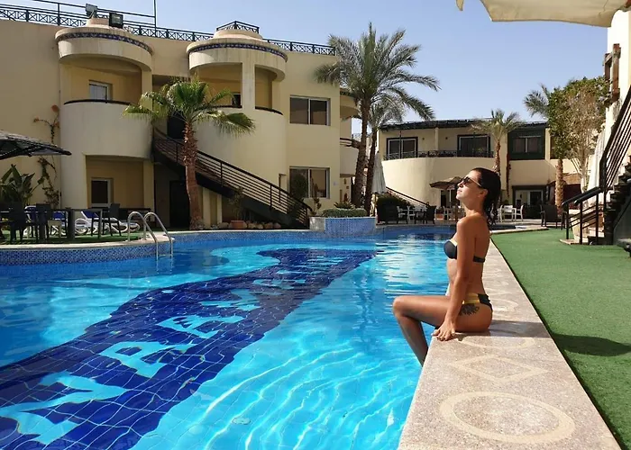 Naama Resort 3*
